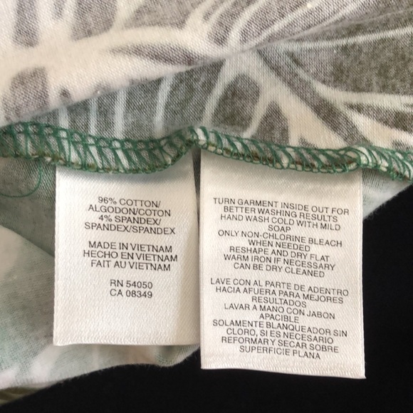 NWT Jones New York Palm Print Halter Top - Picture 8 of 10